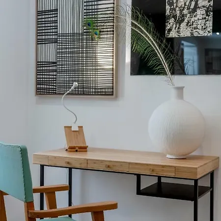 Διαμέρισμα Spirit Of East - Two-bedroom With Terrace